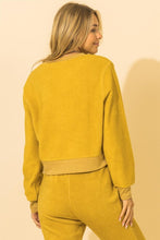 Load image into Gallery viewer, Comfy Cropped Pullover Sweatshirt