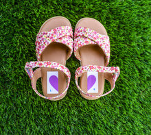 Load image into Gallery viewer, Right Foot, Left Foot Kids Teaching Shoe Stickers