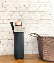 Load image into Gallery viewer, Crystal Glass with Rose Gold Water Bottle