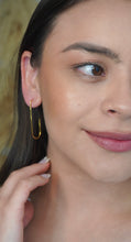 Load image into Gallery viewer, Delicate U-shaped 18kt Gold Plated Hoop Earrings
