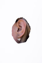 Load image into Gallery viewer, Freshwater Pearl Drop Tassel / Oval Pearl Drop / Drop Chain Curtain Earrings
