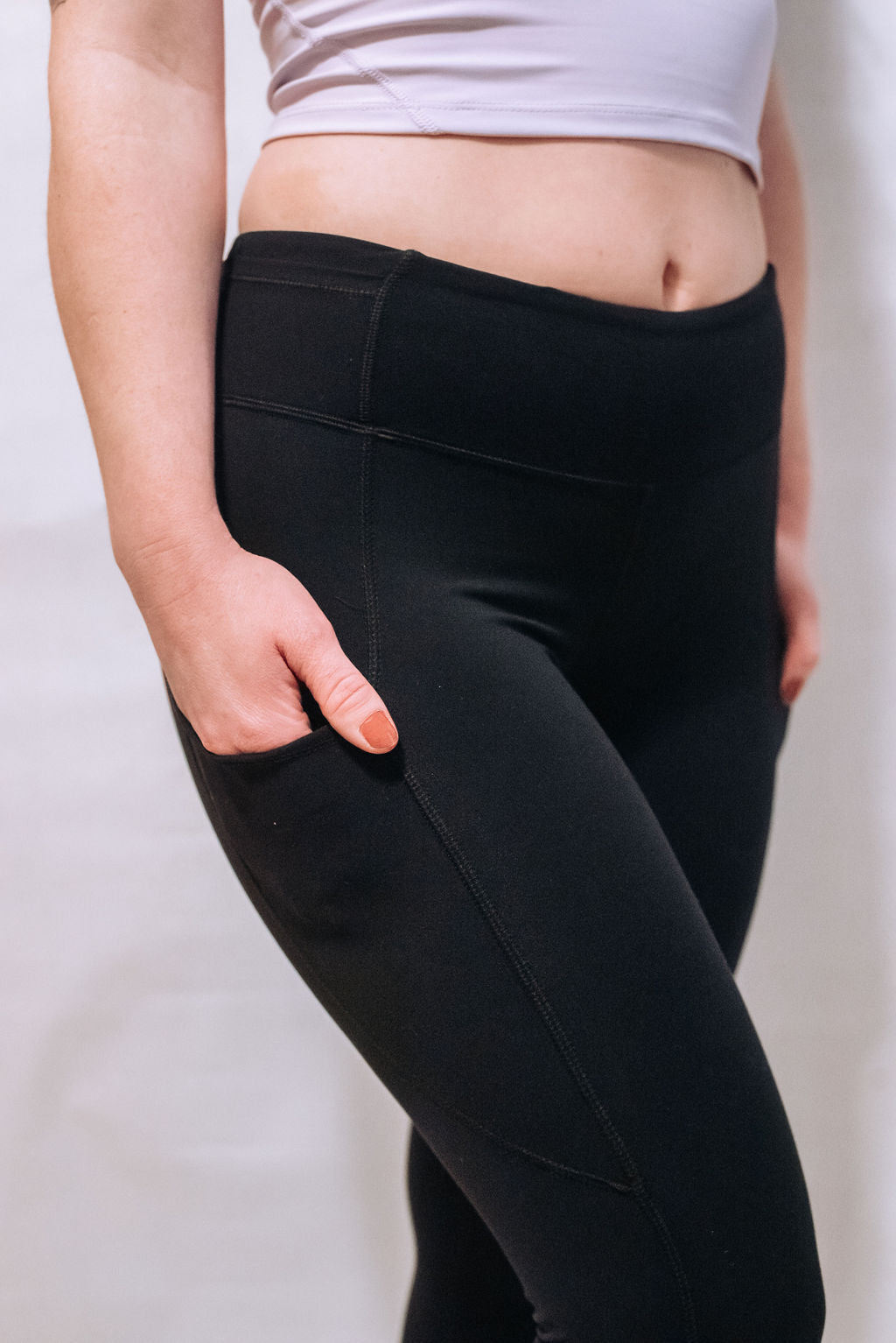 Black Leggings with side pockets