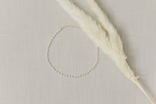 Load image into Gallery viewer, Dainty Faux Pearl Necklace
