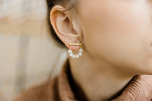 Load image into Gallery viewer, Freshwater Pearl Drop Tassel / Oval Pearl Drop / Drop Chain Curtain Earrings
