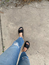 Load image into Gallery viewer, Black Pool Slide Sandal
