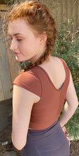 Load image into Gallery viewer, Bronze Brown Fitted Top
