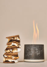Load image into Gallery viewer, FLÎKR Fire 2.0 Portable Fire Pit
